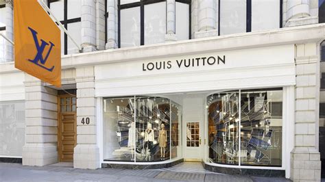 louis vuitton flagship store|louis vuitton online outlet.